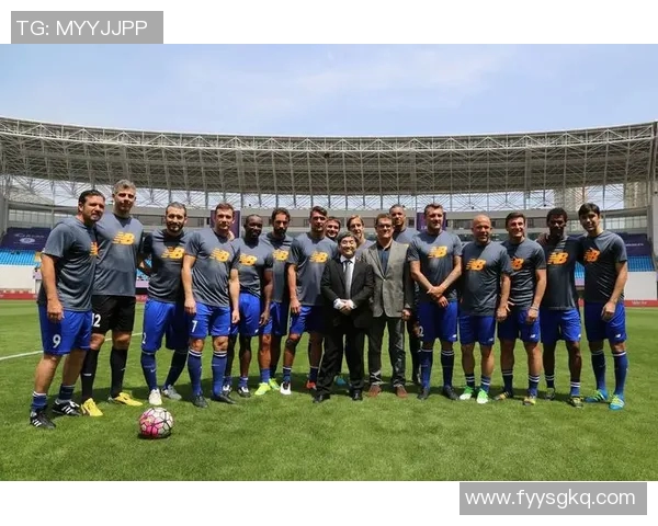 香港足球明星队即将迎战国际友队展现足球魅力与实力的精彩对决 香港足球明星队即将迎战国际友队展现足球魅力与实力的精彩对决